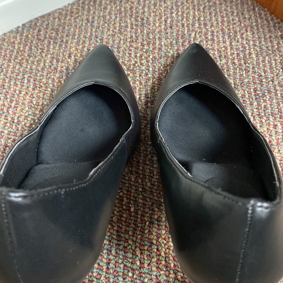 EUC MIA black heels - Picture 5 of 6